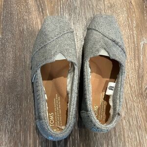 TOMS Cozy Gray Slip-Ons